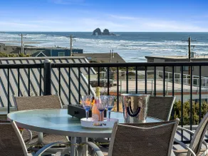 360 Views | Ocean, Lake & Mt Views - Image 2