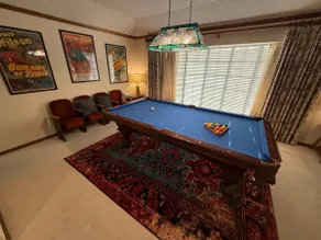 Rodeo Ranch Sleeps 14, Walkable to MSU - Image 4