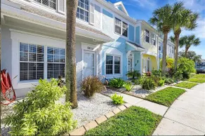 Seven Shores Townhome in Bradenton Minutes to AMI - Image 2