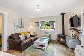 Fern Creek Cottage- peaceful creekside setting - Image 4