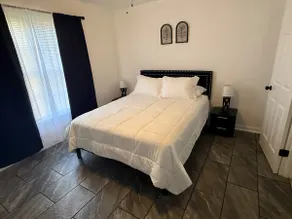 4 Bedroom House - Image 4