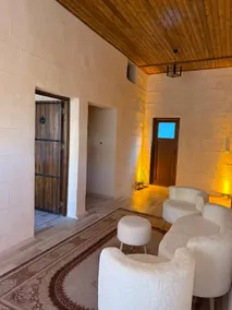 Guest house with a view of 1st STREET in the historical square - Image 3