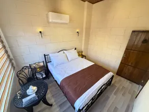 Guest house with a view of 1st STREET in the historical square - Image 5