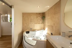 Romantic Getaway: Balneotherapy and View of the Saône - Image 2