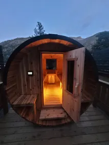 Sauna + Hot Tub + Cold Plunge + Nature Views - Image 4