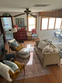 Shewells Cottage at Long Beach - Image 2