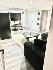 Cozy Apartment in West Babylon - Image 4