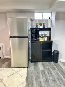 Cozy Apartment in West Babylon - Image 3