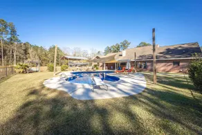 Country Family Fun: Pool, BBQ, FirePit, Large Yard - Image 5