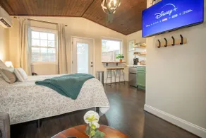 Cozy Studio Retreat w/ Hot Tub in Taylors, SC - Image 2