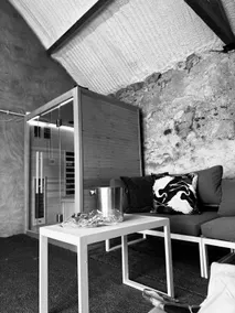 Dessie's - Image 2