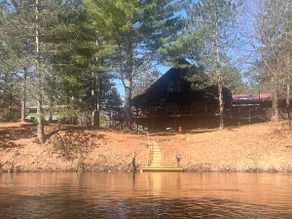 Edgewater Lodge: Riverfront family fun in Grayling - Image 2