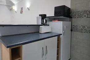 Modern apartment with balcony – central, beach, swimming pool - Image 5