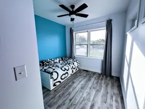 Hillside Holiday Home - Image 5