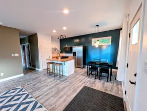 Hillside Holiday Home - Image 2