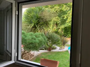 Cozy studio and garden - Image 3