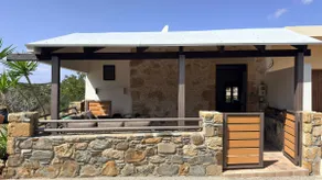 Stone Cottage - Image 2