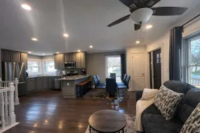 Crystal Lake 4BR | Insurance & Repair Stays - Image 3