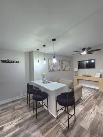 Couples Nest - Image 3