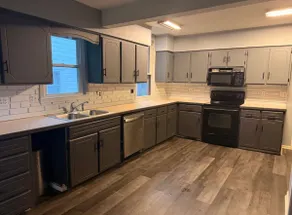 Historic Home Near Fort Leavenworth Sleeps 6 +pets - Image 5