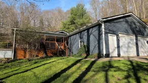 Hilltop Heavenly Homestead - Image 4