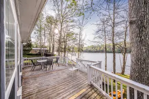 Vacation Hideaway Lakehouse - Image 3