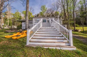 Vacation Hideaway Lakehouse - Image 5