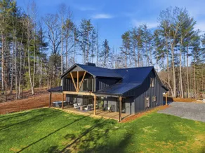 The Sunset House on Lake Chatuge/platform dock - Image 2