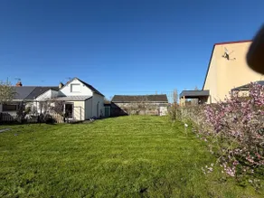Charming Angevin-style house, 2 bedrooms, enclosed garden. - Image 2