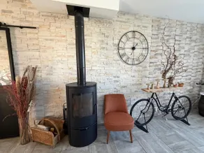 Charming Angevin-style house, 2 bedrooms, enclosed garden. - Image 5
