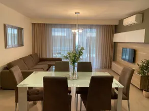 Stylish 3BR with Side Sea Views in St Paul Bay - Image 5