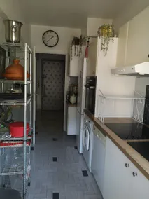 Accommodation + Terrace 10 min from the Beach and City Center - Image 5