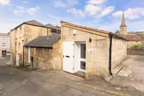 One Bedroom Retreat in Prime Location - Pass the Keys - Image 3