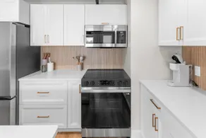 The Crescent Lofts - Unit 4 - Image 5