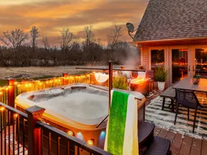 Heated Pool • Bowling • Theater • Arcade • Spa•Gym - Image 5