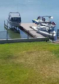 Family Fun on the Lake - Image 4