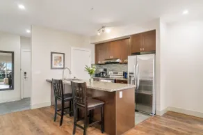 Lakeview Escape · 3BR · Harrison Village - Image 2