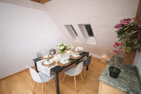 Charming attic duplex in Bern - Image 3