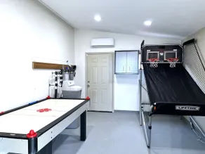Cliff Views, Hot Tub, Game Room, Kayaks - Image 4