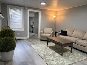 Spacious Comfy 1-Bedroom Apt ~ Dover / Portsmouth - Image 4