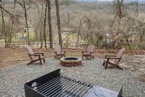 Prince Street Hideaway Windrock Trails + Hot Tub - Image 4