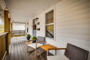 Dylan's Haven Under the Oak - Image 4