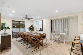 5BR Home | Sleeps 10 | Outdoor Fireplace | Merriwa - Image 2