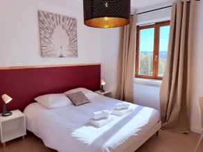 Two bedrooms•Spacious, close to the highway•Parking - Image 3