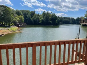 Goodview Getaway: Peaceful Deepwater Cove - Image 2