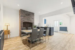 Potovens Place - Image 2