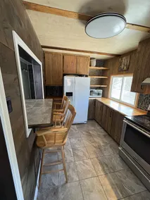 4-Season Cottage in Round Lake - Image 4