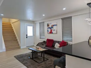 Windsor Casino and International Swim Meet AirBnb - Image 5