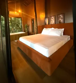 Araucária Glass Cabin near Gramado, RS - Image 5