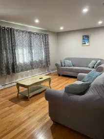Cozy 2 bedroom home + office space W/ Fast Wi-Fi - Image 2